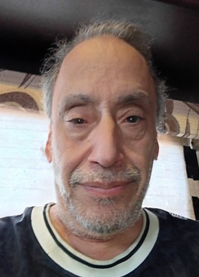 Cameron Keahbone из Tyler 60 лет