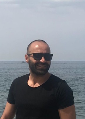 Suat, 37, Türkiye Cumhuriyeti, Geulzuk