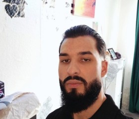 Gheorghe, 30, Hagen (North Rhine-Westphalia)