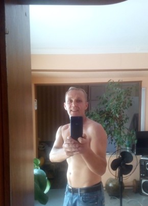Илья, 49, Россия, Прохладный