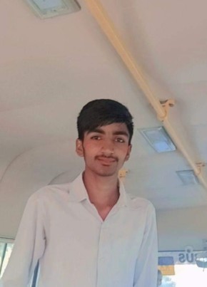 Naseeb, 18, India, Jhajjar