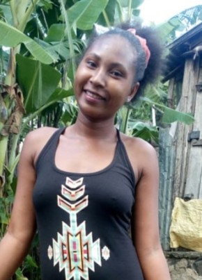 Marena, 23, République de Madagascar, Antalaha