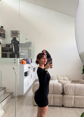 Debbie из New York City 31 год