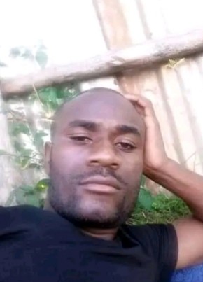 Joseph, 28, Kenya, Kakamega