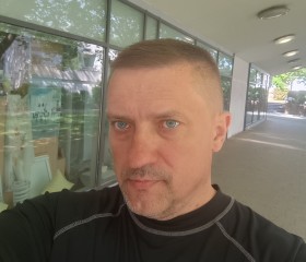 Andre, 50, Stuttgart
