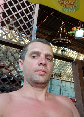 Иван, 38, Россия, Коряжма