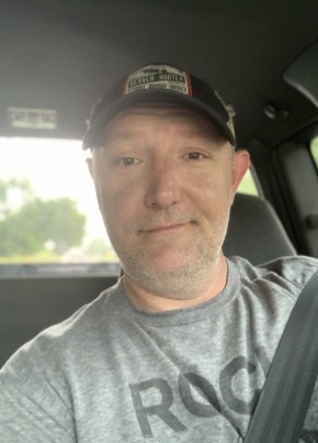Cam, 44, United States of America, Bowling Green (Commonwealth of Kentucky)