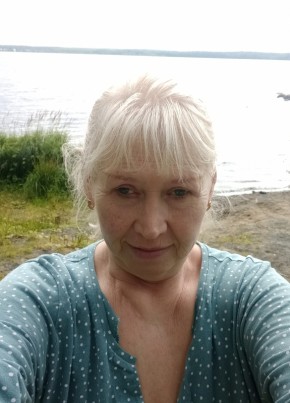 Елена из Петрозаводска 62 года