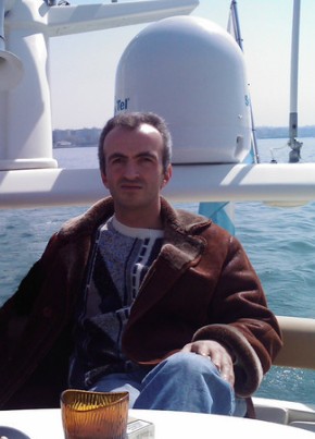 Georgios, 49, Ελληνική Δημοκρατία, Θεσσαλονίκη