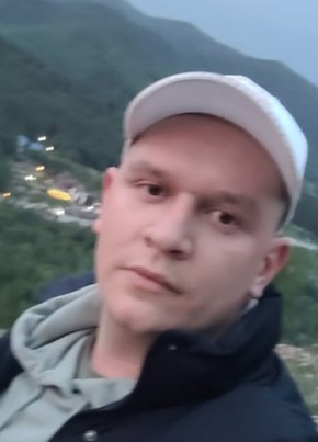 Максим