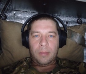 Yuriy, 34, Luhansk