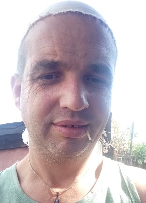 Mikhail, 39, Russia, Fershampenuaz