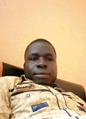 OPILI CHARLES, 33, Uganda, Busia