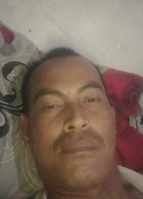 Ari, 41, Indonesia, Djakarta