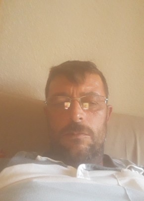 Mutafa, 50, Türkiye Cumhuriyeti, Denizli