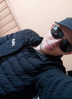 Dmitry, 25, Россия, Шахтерск