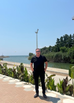 Erik из İzmir 18 лет