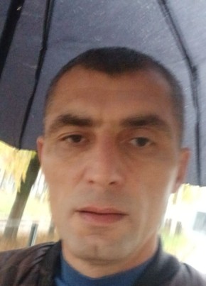 Юрий