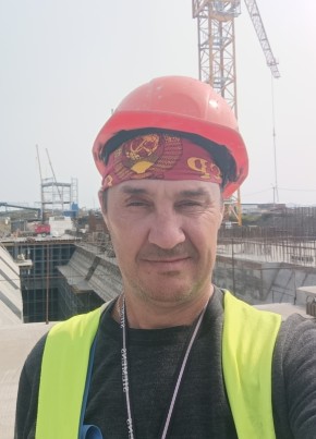 Михаил из Москвы 46 лет