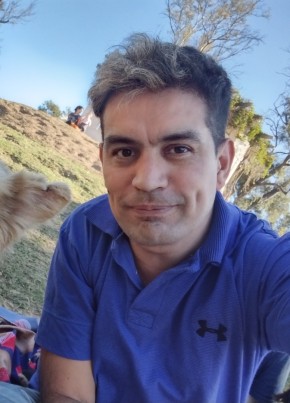 Juan Ledezma, 41, República Argentina, Rosario