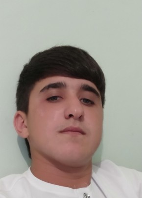Agaqardas Eliyev, 21, Azərbaycan Respublikası, Puşkin