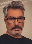 Zafer, 53  , Istanbul