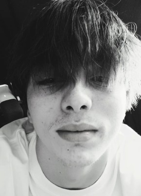 Aleksey, 18, Belarus, Hrodna