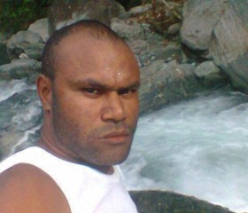 Demy, 45, Abepura
