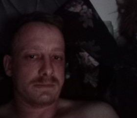 Conor, 30, Hull