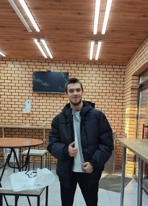 Матвей из Магнитогорска 23 года