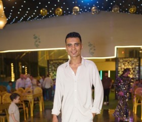 Boda, 26, Cairo