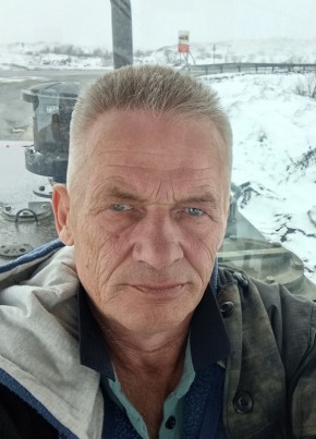 Михаил из Никели 65 лет
