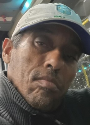 Carlos из Campos 46 лет