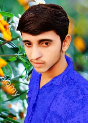 Saddam Khan, 21, India, Vadodara