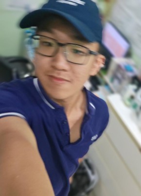 Jayden из Petaling Jaya 18 лет