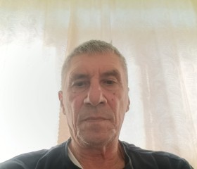 Ivan, 66, Sochi