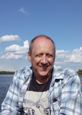 Владимир из Мытищи 69 лет
