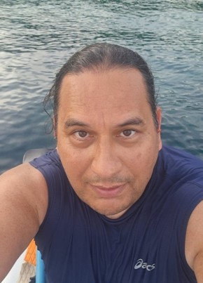 Денис из Bodrum 48 лет
