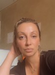 Zara, 43  , North Hollywood