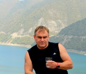 Влад, 54 года, Казань
