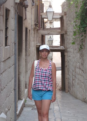 Lora, 50, Russia, Neftekamsk