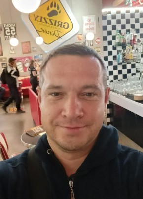 Сергей из Санкт-Петербурга 42 года