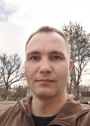Вадим из Армянска 37 лет