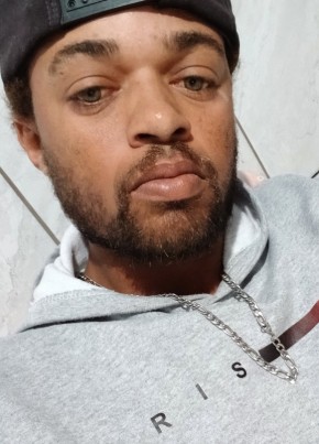 Jean Rosa das Ne из Itajaí 32 года