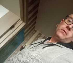 Aleksey, 44, Saint Petersburg