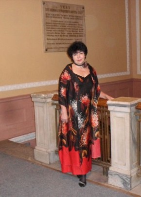 Irina , 66, Russia, Saint Petersburg