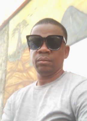 Bigao, 43, República de Angola, Loanda