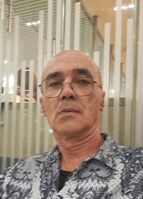 Mihai из Torrejón de Ardoz 55 лет