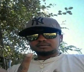 Papin, 33, Mahajanga