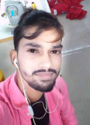 Pradip Kumarsing, 22, India, Arāria